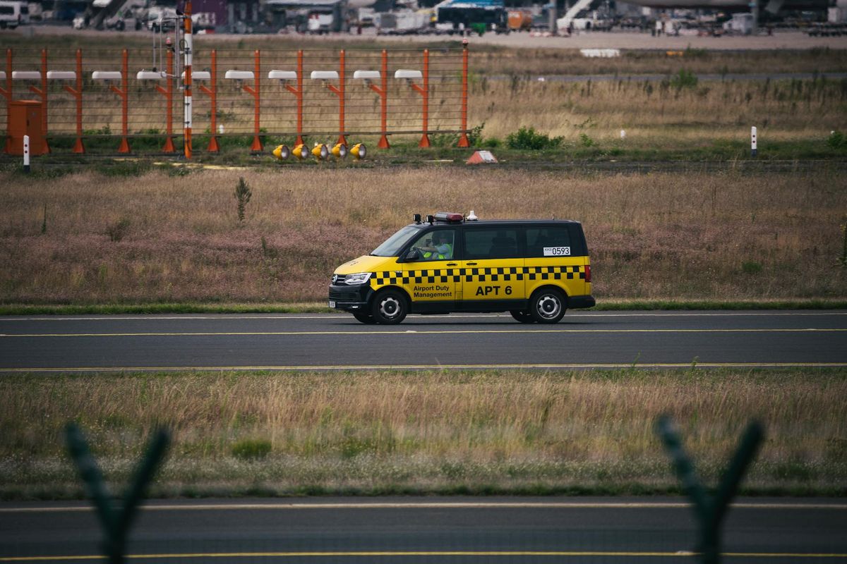 uk-airport-transfers-expand-enhance-safety