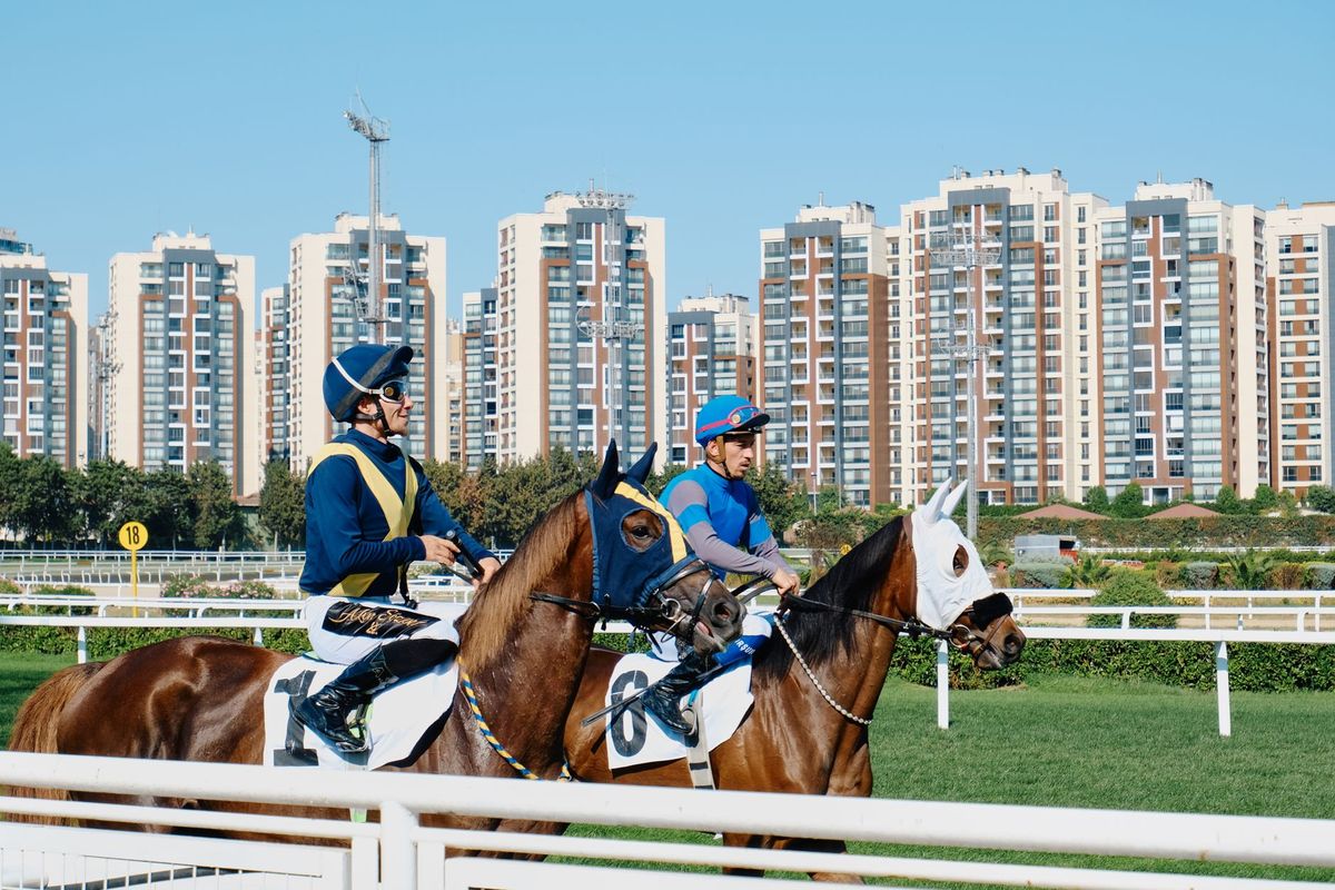 eastender-kaiya-fraser-glorious-goodwood